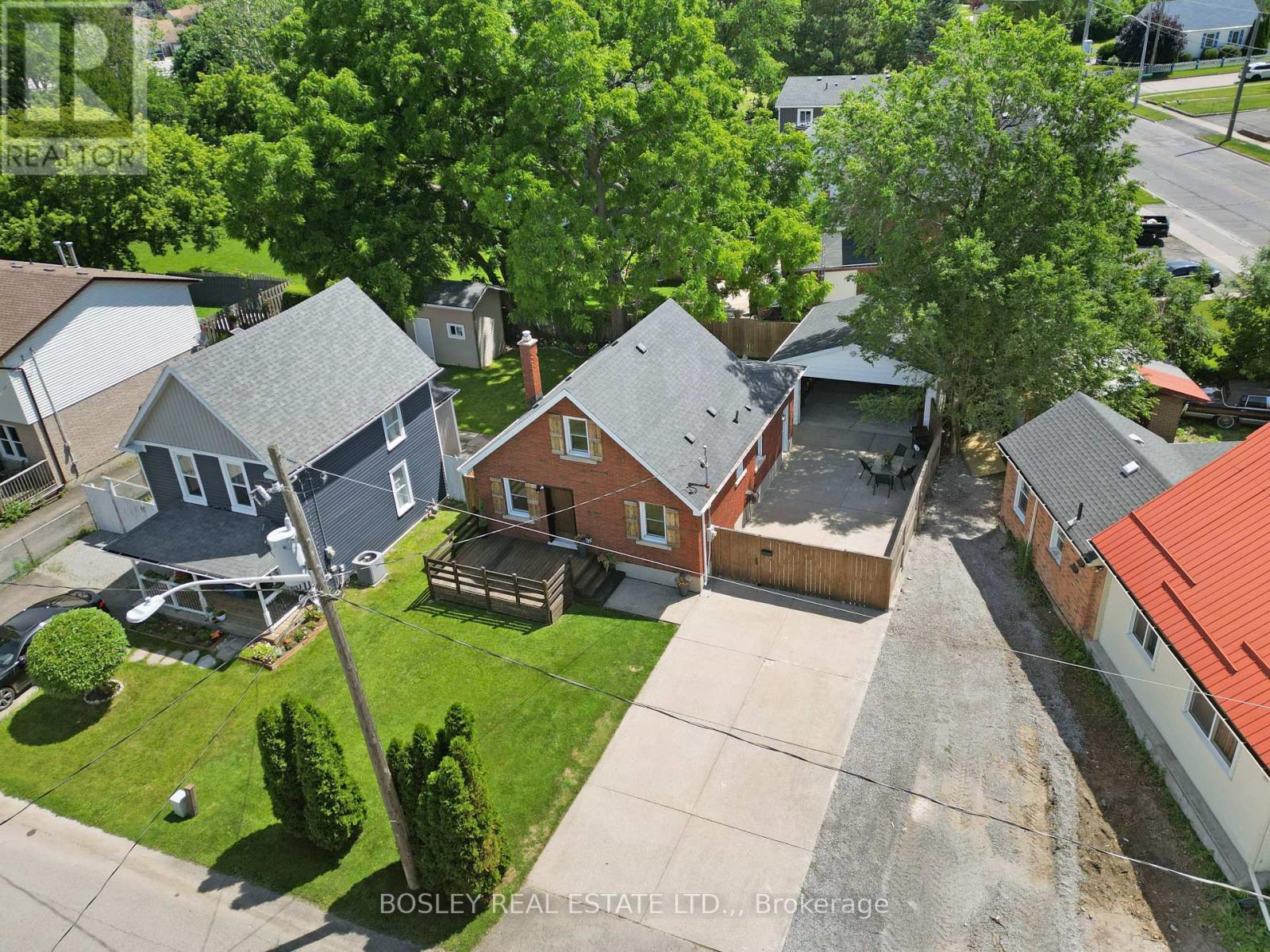 2 Monro Street, St. Catharines, Ontario  L2N 2B3 - Photo 2 - X13560026
