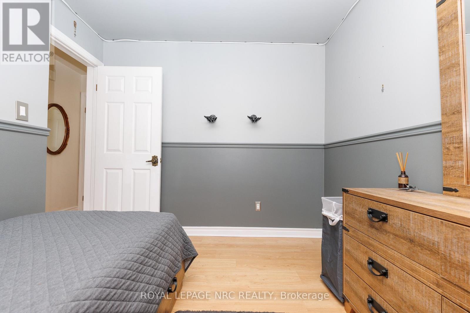 8025 Michael Street, Niagara Falls, Ontario  L2H 2B6 - Photo 14 - X13560058