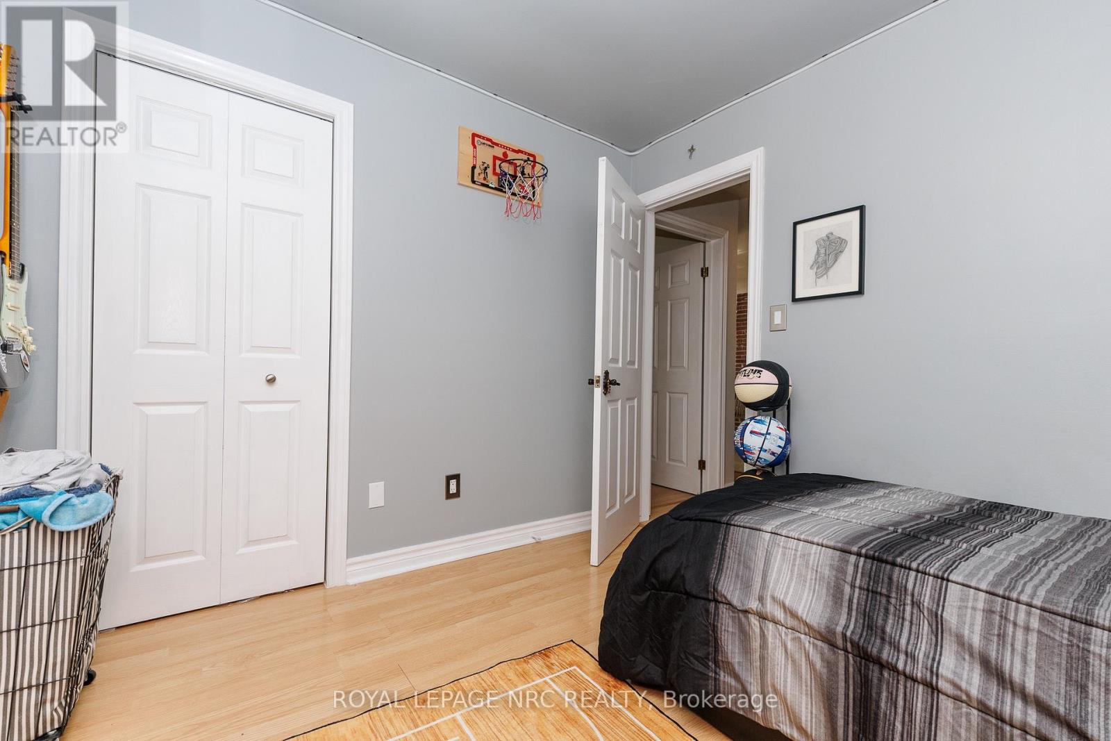 8025 Michael Street, Niagara Falls, Ontario  L2H 2B6 - Photo 18 - X13560058