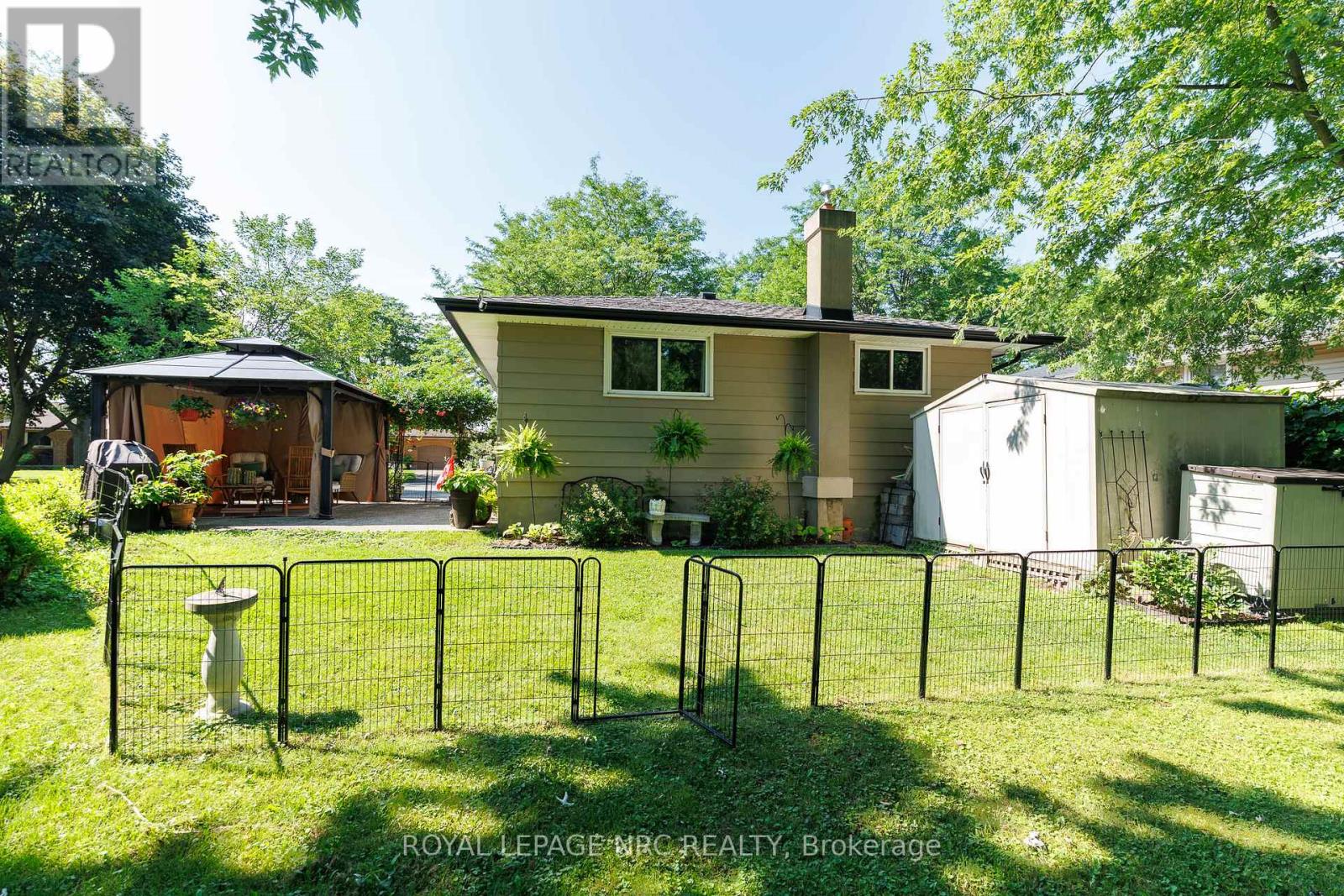 8025 Michael Street, Niagara Falls, Ontario  L2H 2B6 - Photo 3 - X13560058