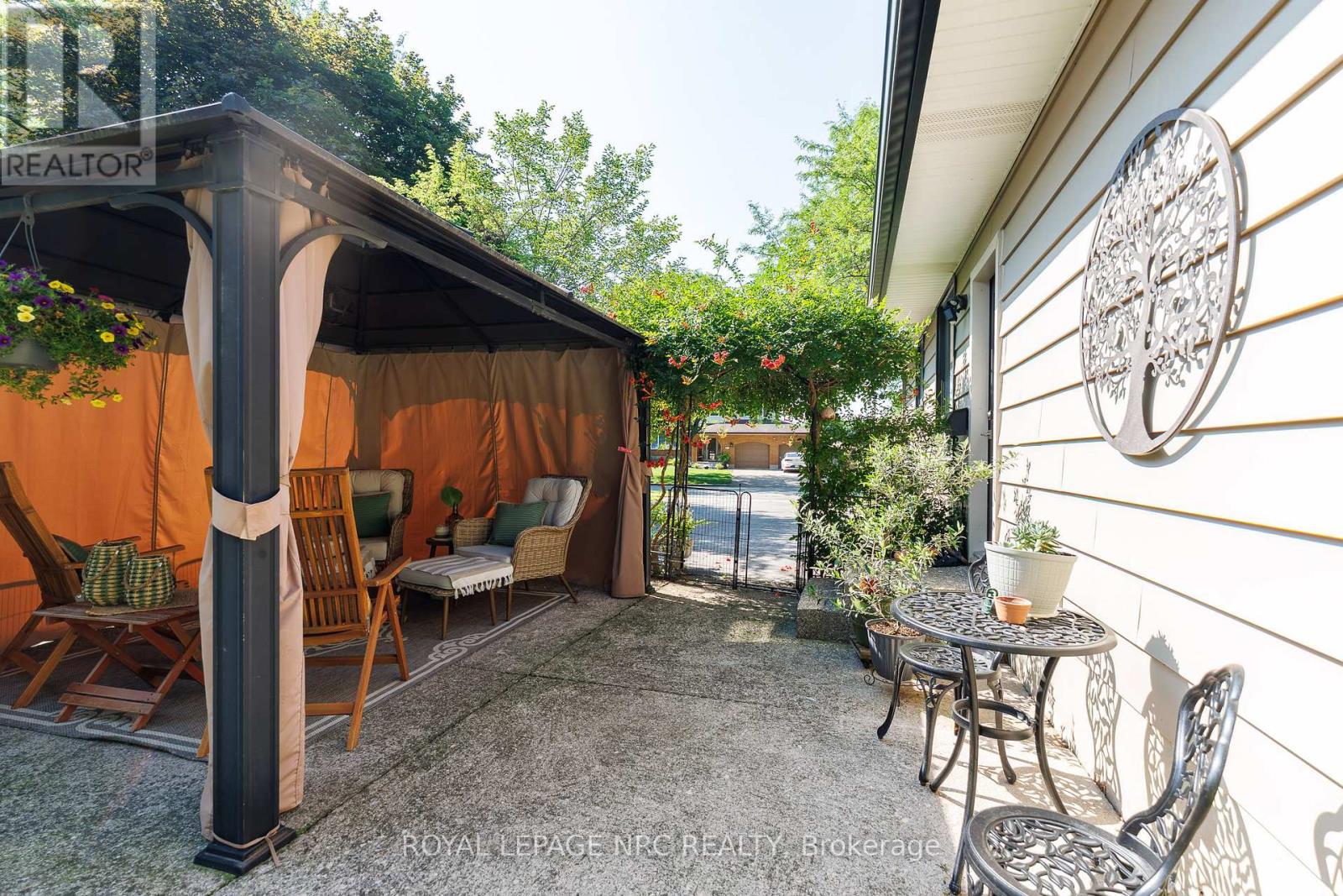 8025 Michael Street, Niagara Falls, Ontario  L2H 2B6 - Photo 30 - X13560058