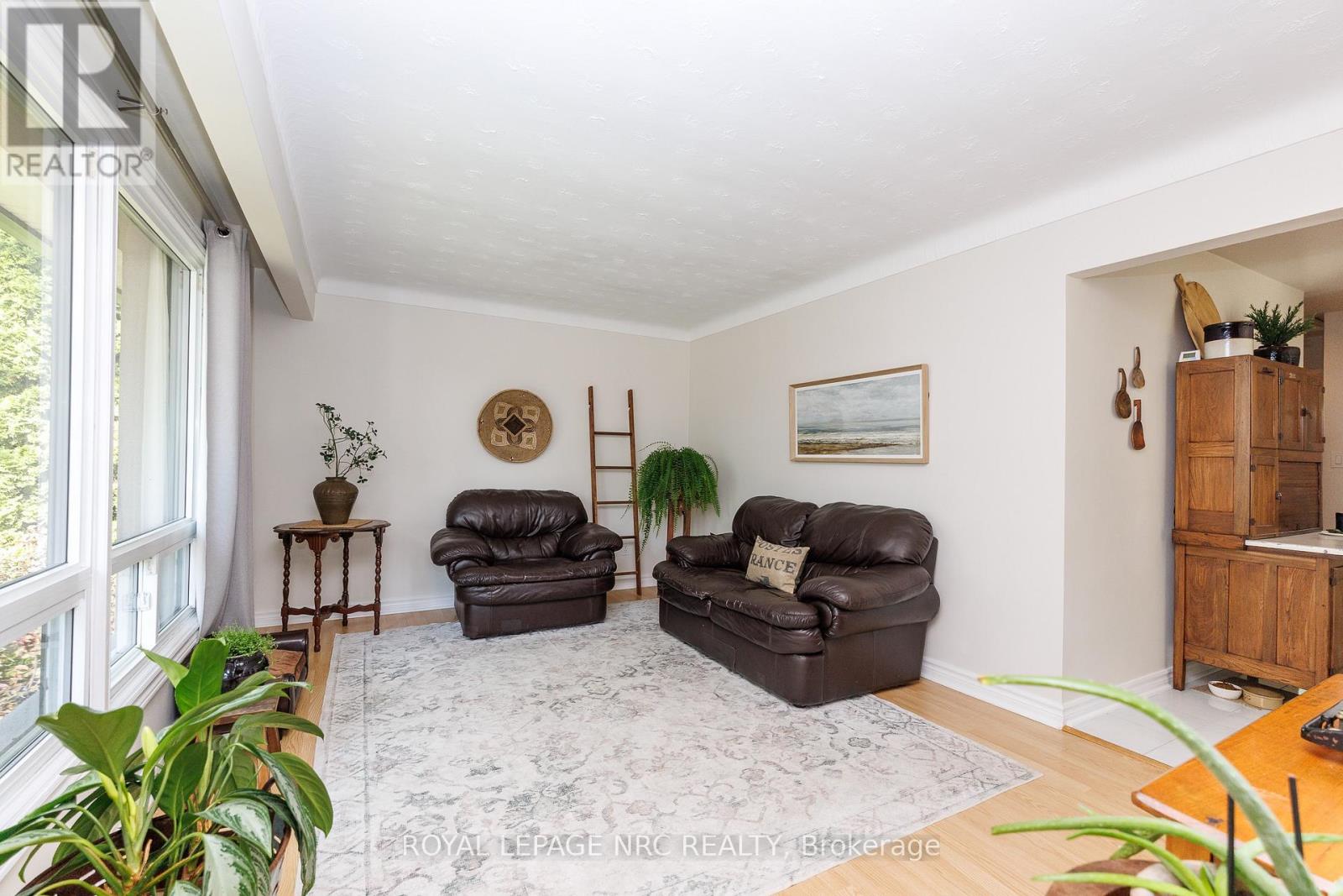 8025 Michael Street, Niagara Falls, Ontario  L2H 2B6 - Photo 6 - X13560058