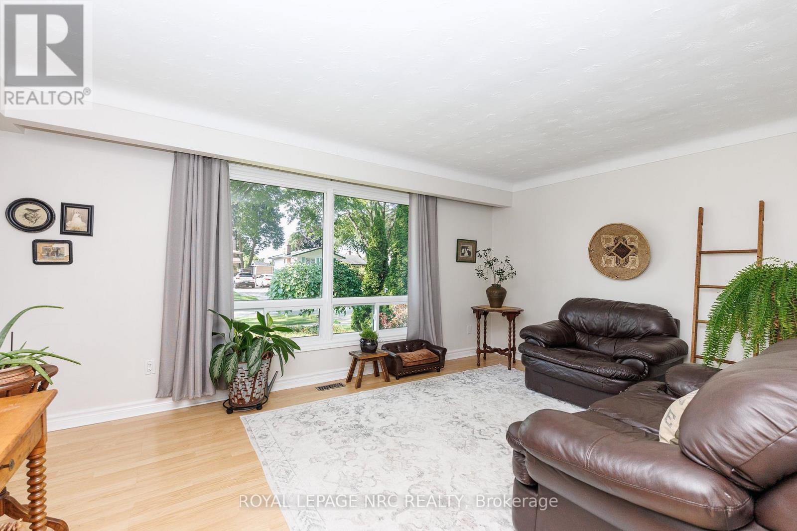 8025 Michael Street, Niagara Falls, Ontario  L2H 2B6 - Photo 7 - X13560058