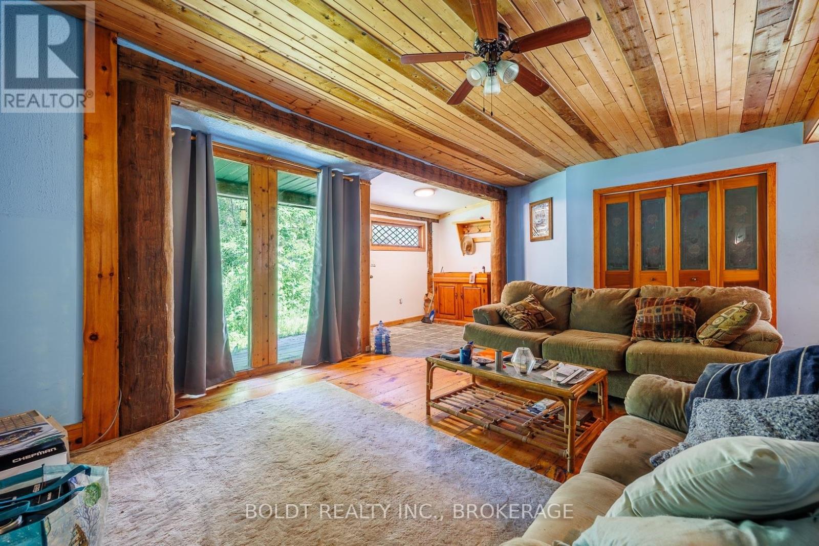 10569 Maplewood Drive, Wainfleet, Ontario  L3K 5V4 - Photo 5 - X13560262