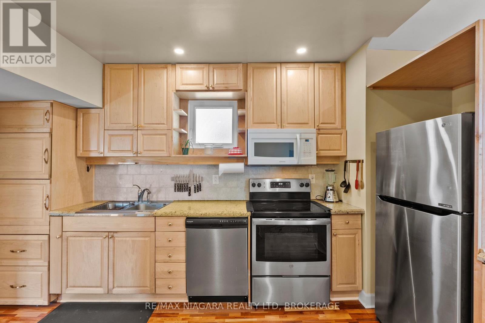 4691 Morrison Street, Niagara Falls, Ontario  L2E 2C1 - Photo 11 - X13560596