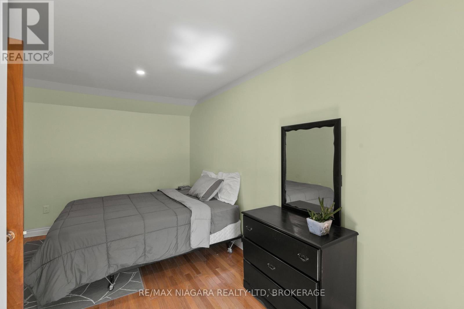 4691 Morrison Street, Niagara Falls, Ontario  L2E 2C1 - Photo 27 - X13560596