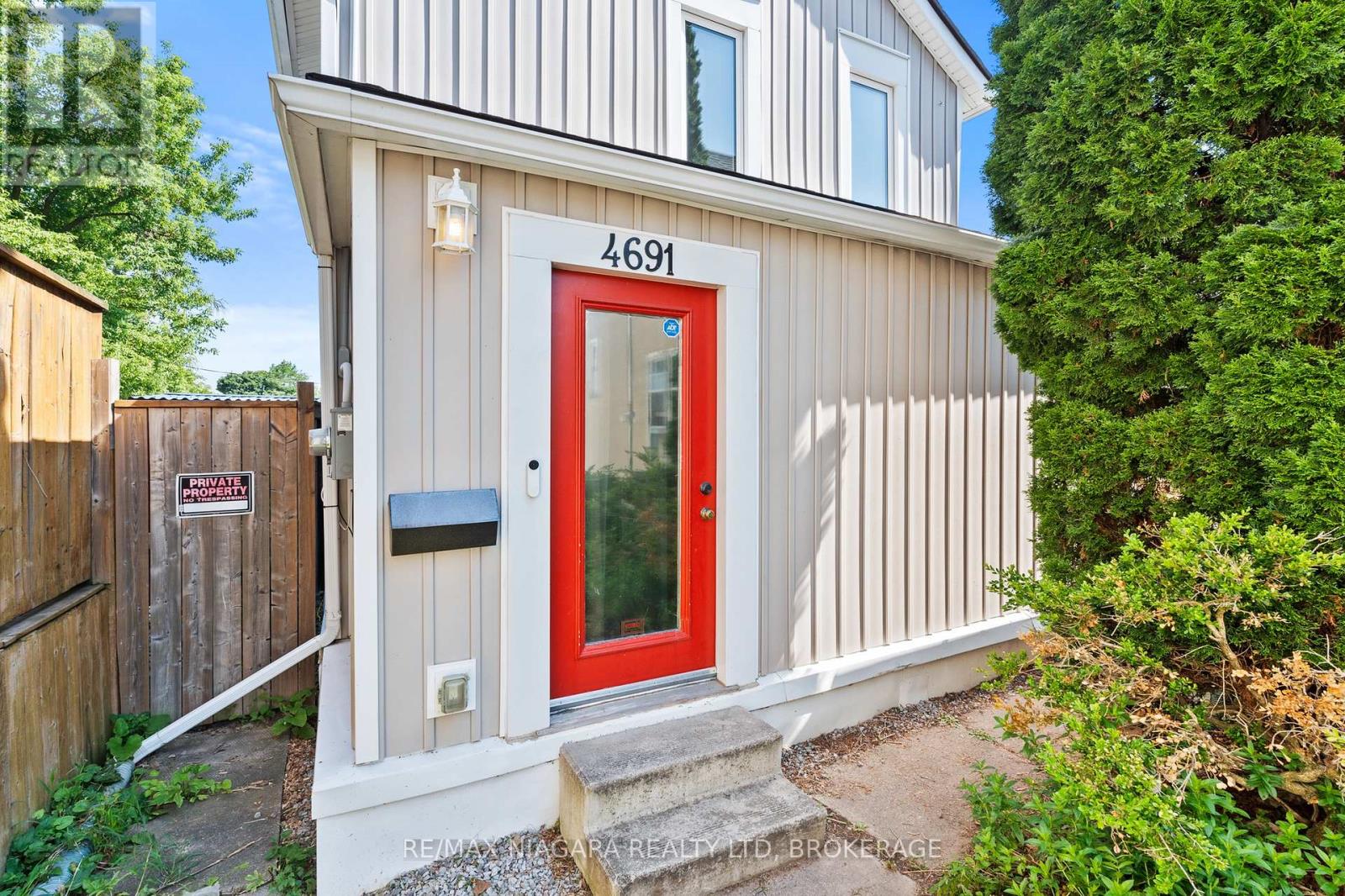 4691 Morrison Street, Niagara Falls, Ontario  L2E 2C1 - Photo 4 - X13560596