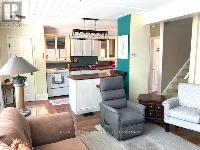 5681 Morse Avenue, Niagara Falls, Ontario  L2G 4G6 - Photo 5 - X13561284