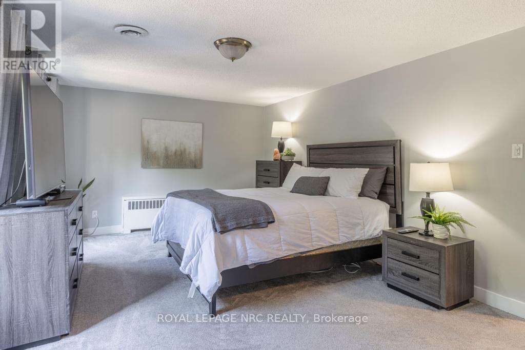 15 Wychwood Road, St. Catharines, Ontario  L2R 3S1 - Photo 35 - X13561520