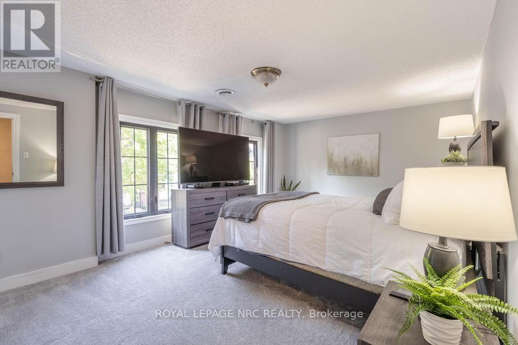 15 Wychwood Road, St. Catharines, Ontario  L2R 3S1 - Photo 36 - X13561520