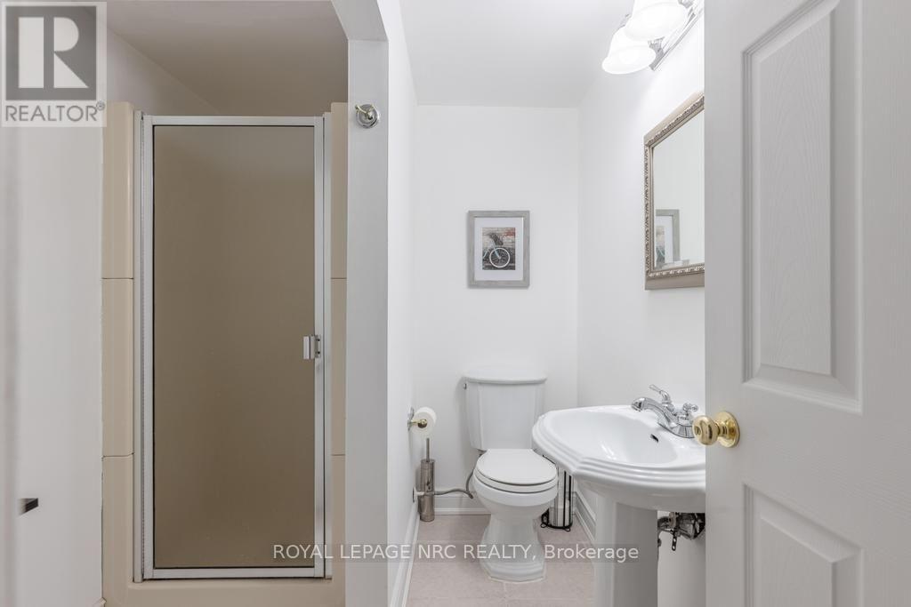 15 Wychwood Road, St. Catharines, Ontario  L2R 3S1 - Photo 42 - X13561520