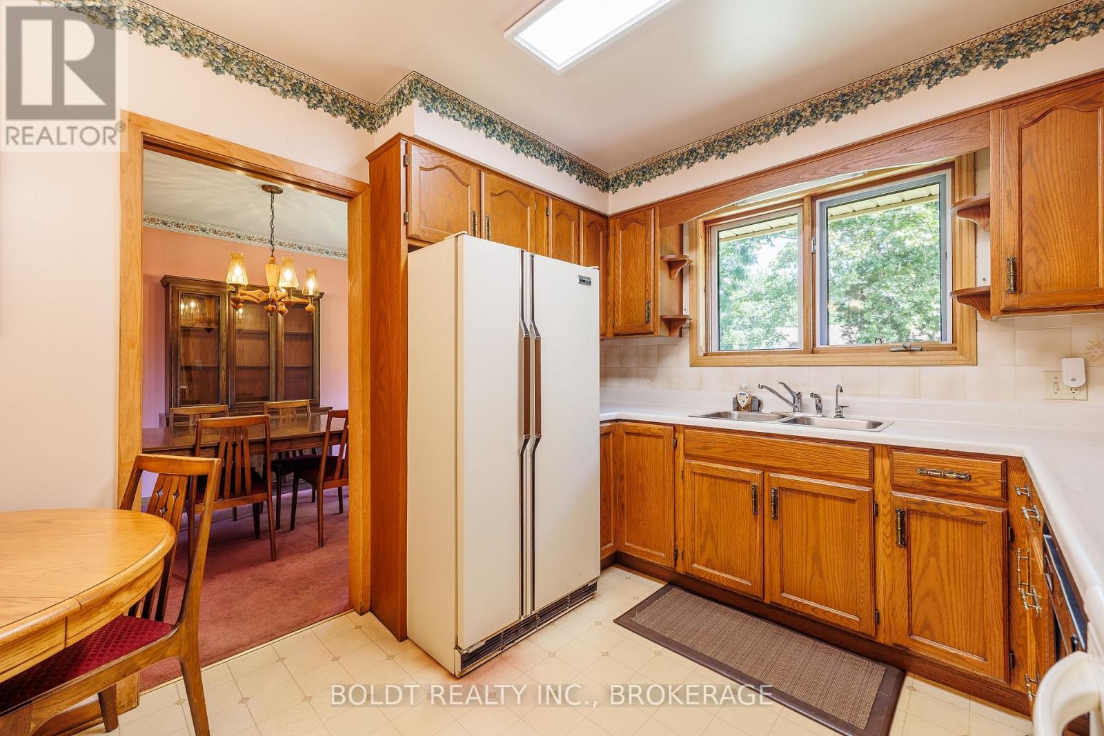620 Scott Street, St. Catharines, Ontario  L2M 3X8 - Photo 13 - X13561674