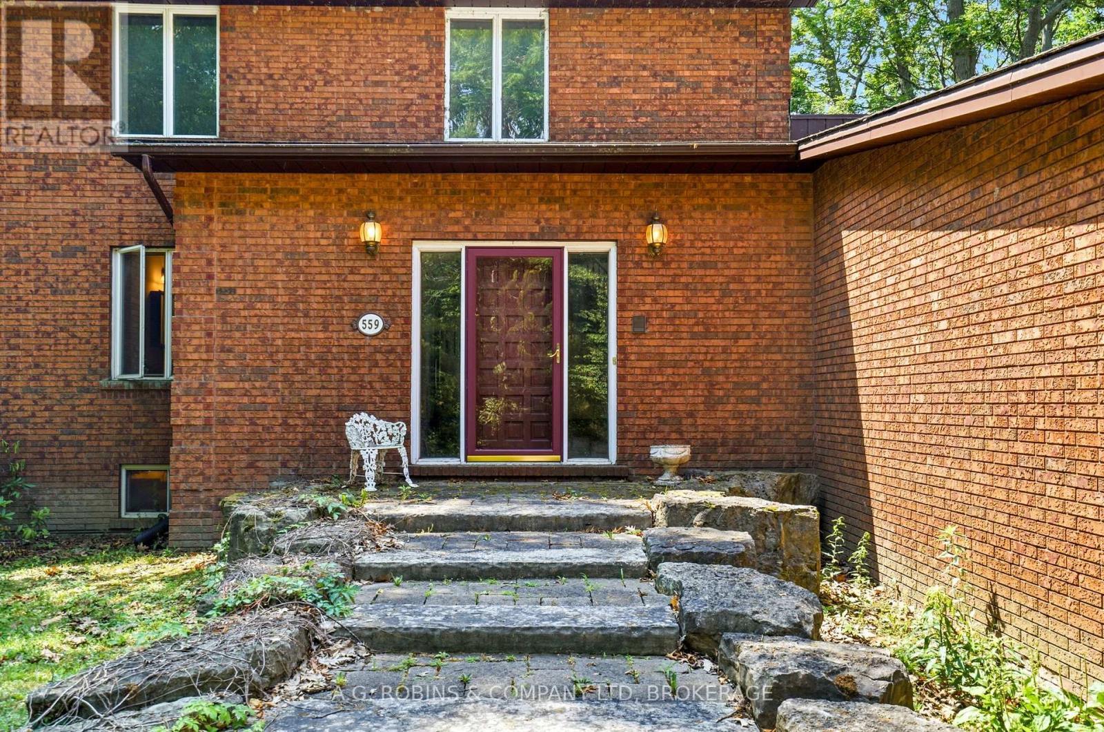 559 Lakeshore Road E, Port Colborne, Ontario  L3K 5V3 - Photo 13 - X13561680