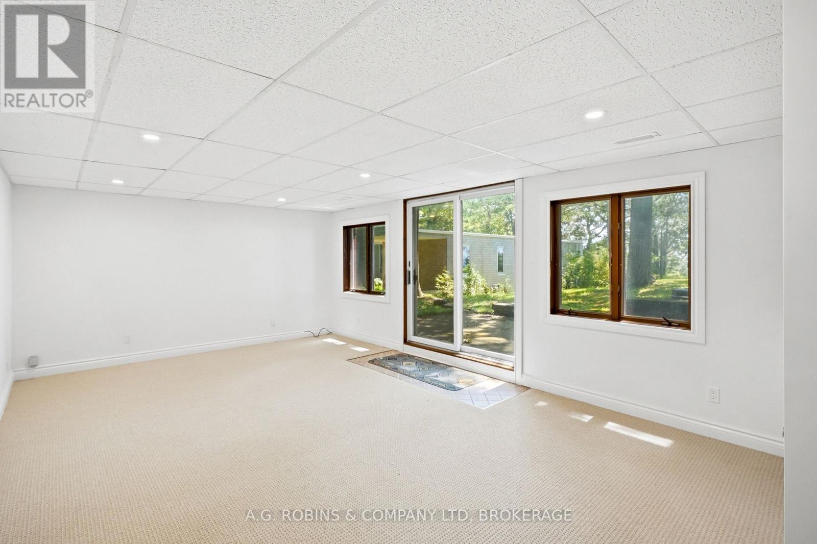 559 Lakeshore Road E, Port Colborne, Ontario  L3K 5V3 - Photo 40 - X13561680