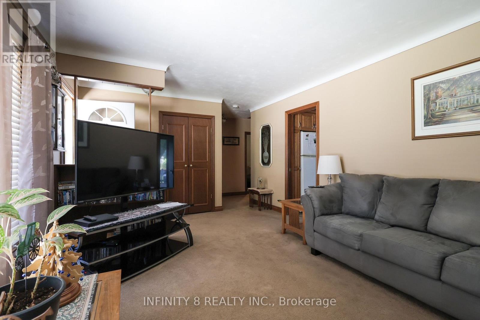 39 Howard Avenue, St. Catharines, Ontario  L2N 3W8 - Photo 4 - X13561922
