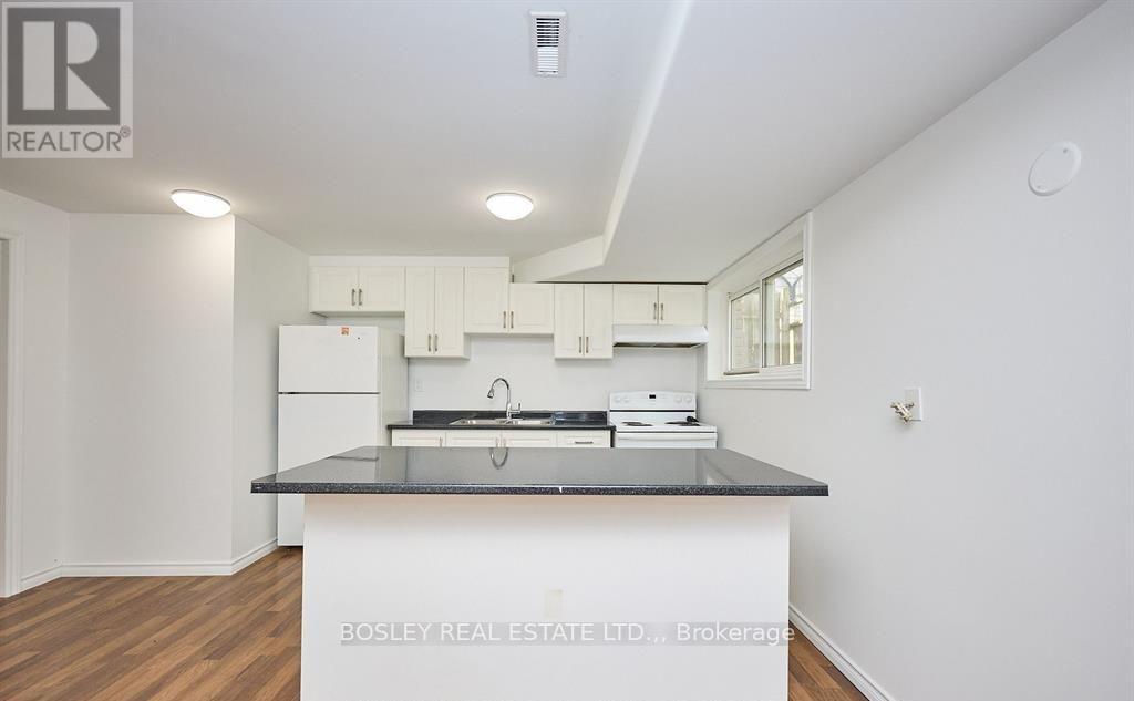 30 Via Dell Monte Street, St. Catharines, Ontario  L2T 3Y1 - Photo 3 - X13562836