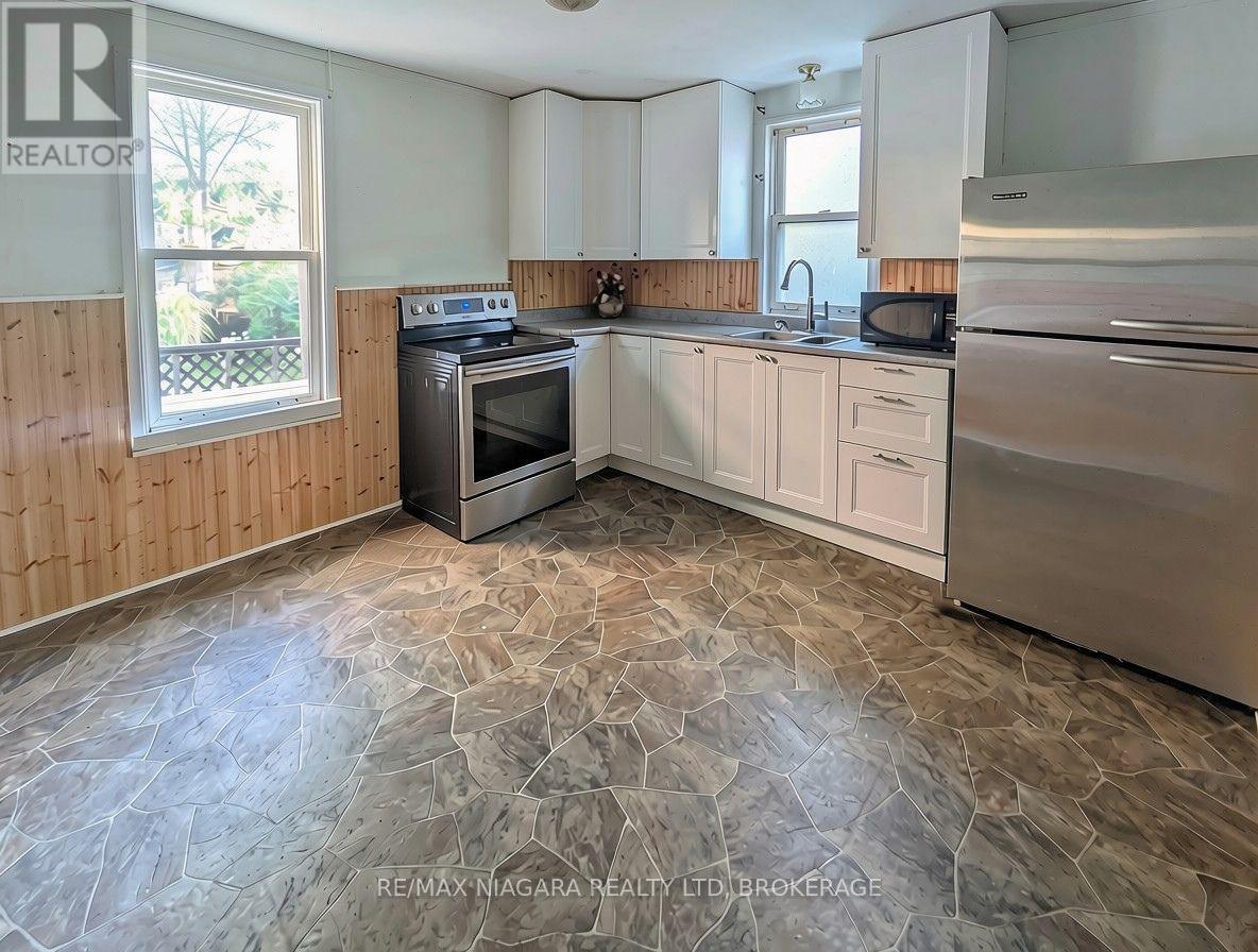 6070 Culp Street, Niagara Falls, Ontario  L2G 2B7 - Photo 5 - X13563240