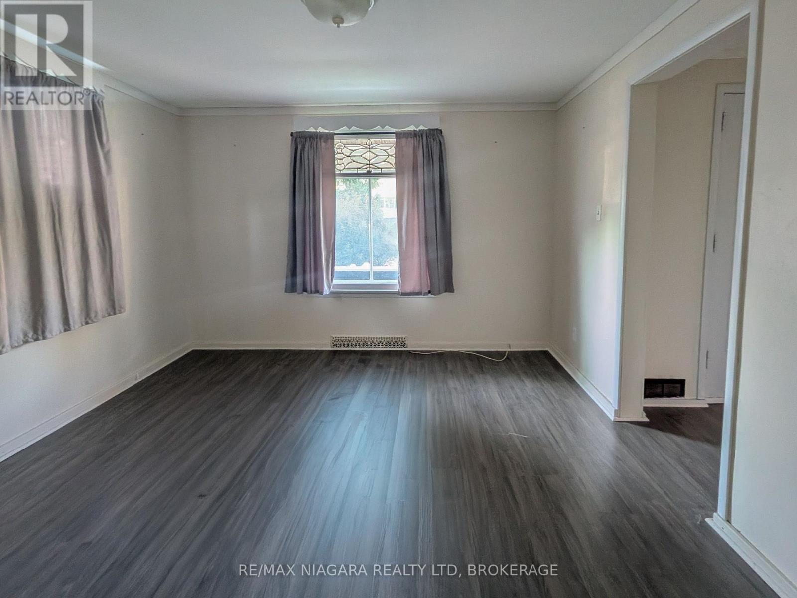 6070 Culp Street, Niagara Falls, Ontario  L2G 2B7 - Photo 8 - X13563240