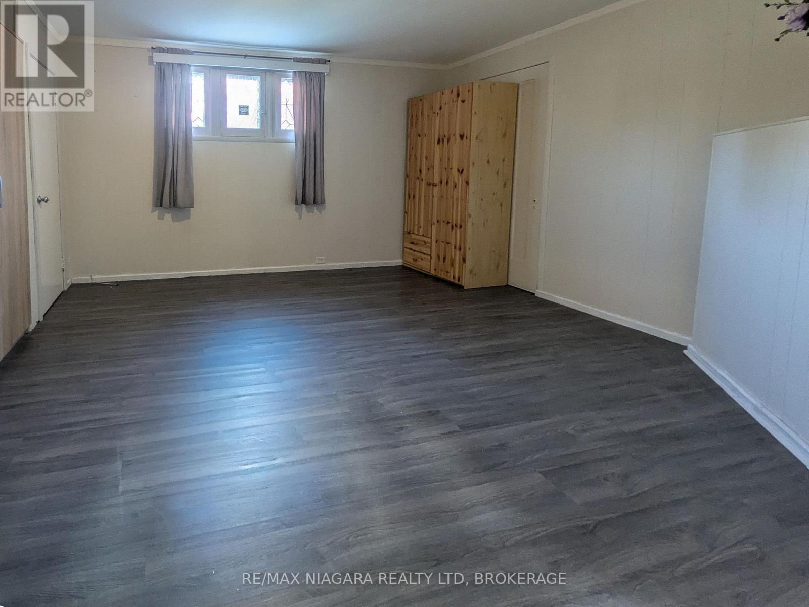 6070 Culp Street, Niagara Falls, Ontario  L2G 2B7 - Photo 9 - X13563240
