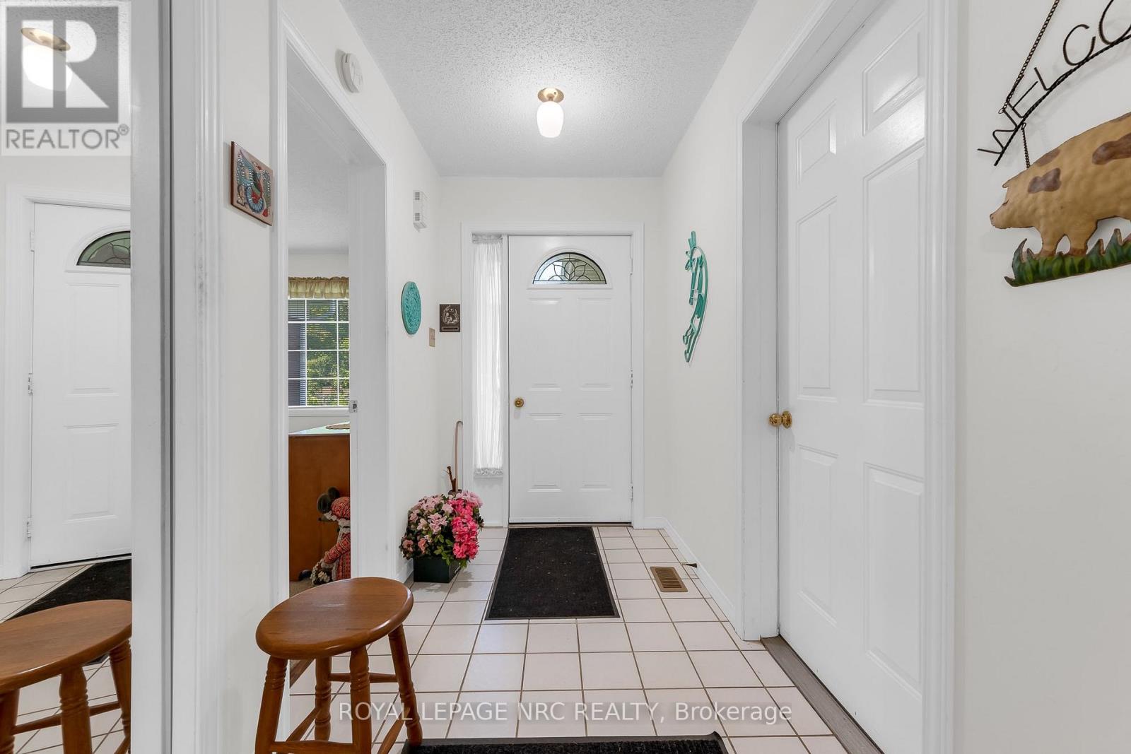 25 Milburn Drive, Pelham, Ontario  L0S 1E4 - Photo 9 - X13563302