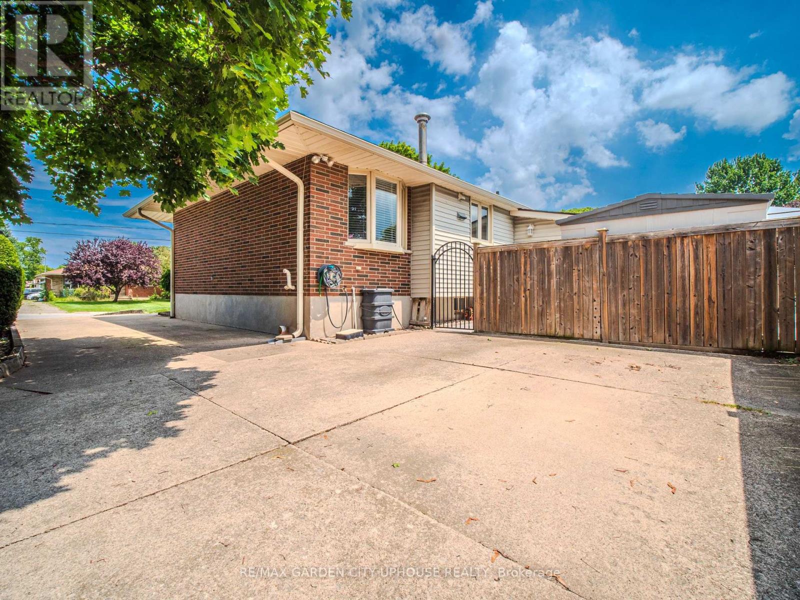2 Croydon Drive, St. Catharines, Ontario  L2M 1J2 - Photo 27 - X13563462