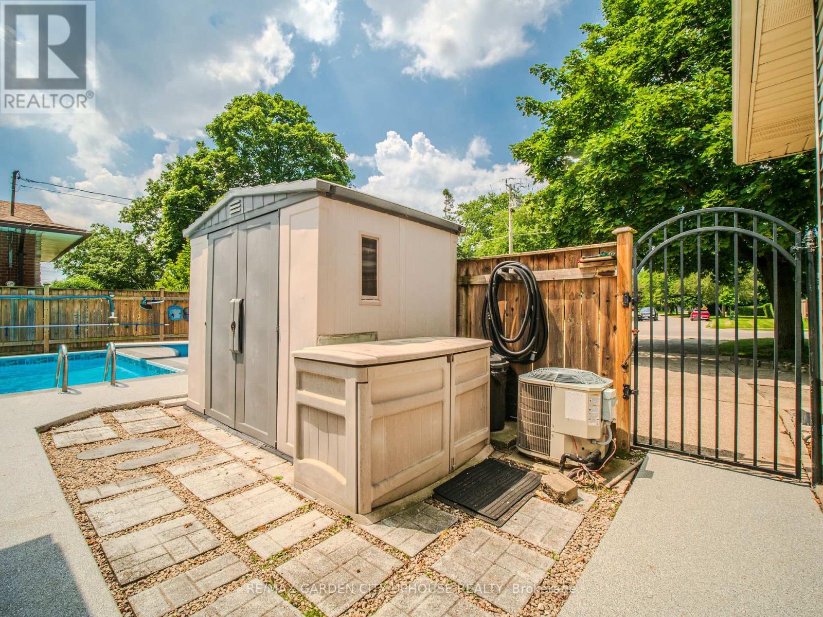 2 Croydon Drive, St. Catharines, Ontario  L2M 1J2 - Photo 28 - X13563462