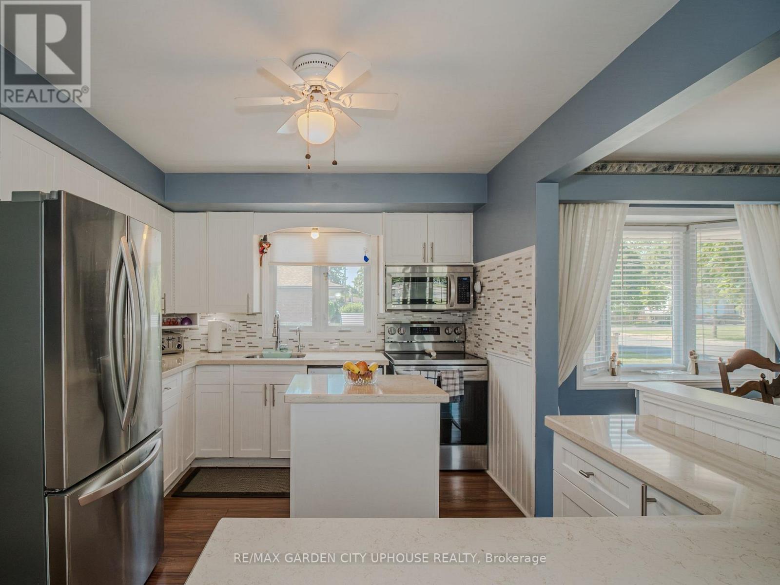 2 Croydon Drive, St. Catharines, Ontario  L2M 1J2 - Photo 8 - X13563462