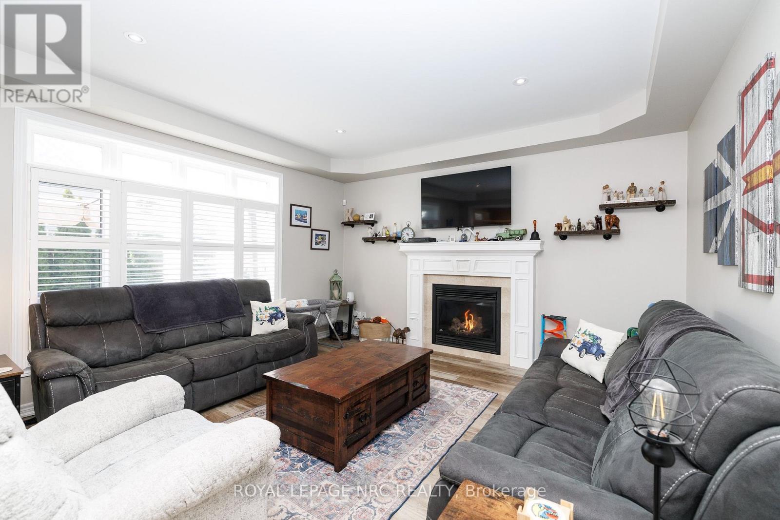 12 Wilfrid Laurier Crescent, St. Catharines, Ontario  L2P 0A4 - Photo 11 - X13564128