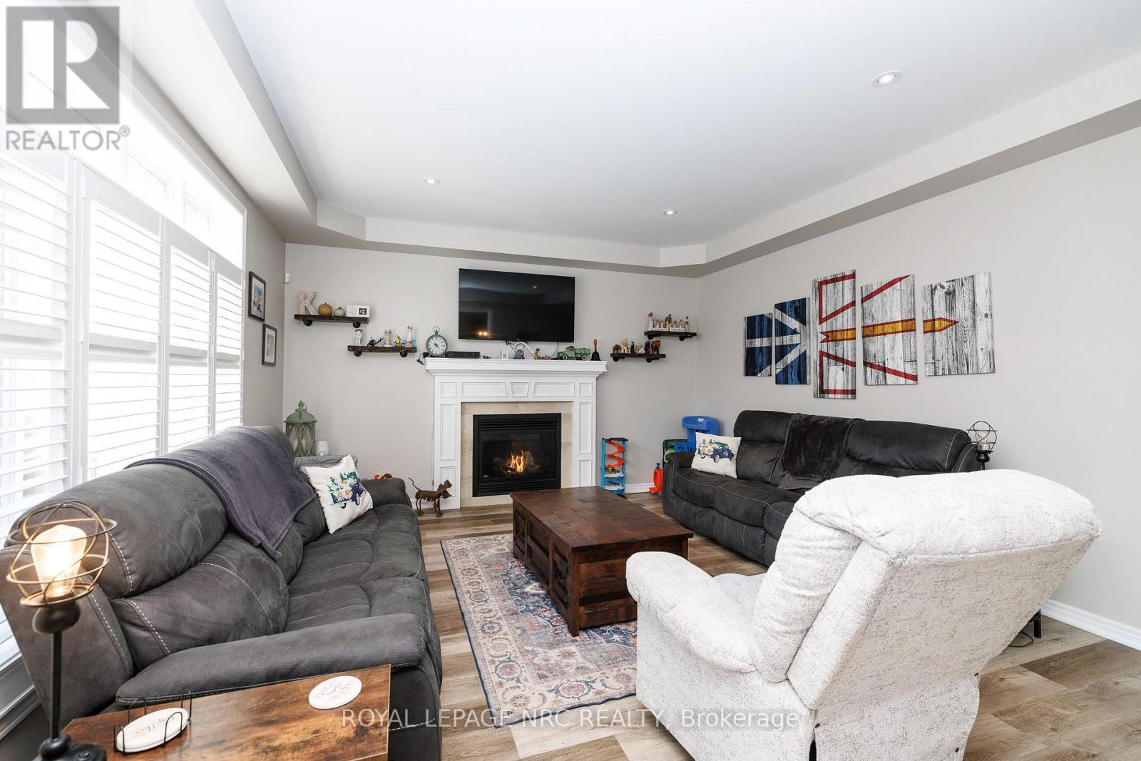 12 Wilfrid Laurier Crescent, St. Catharines, Ontario  L2P 0A4 - Photo 13 - X13564128