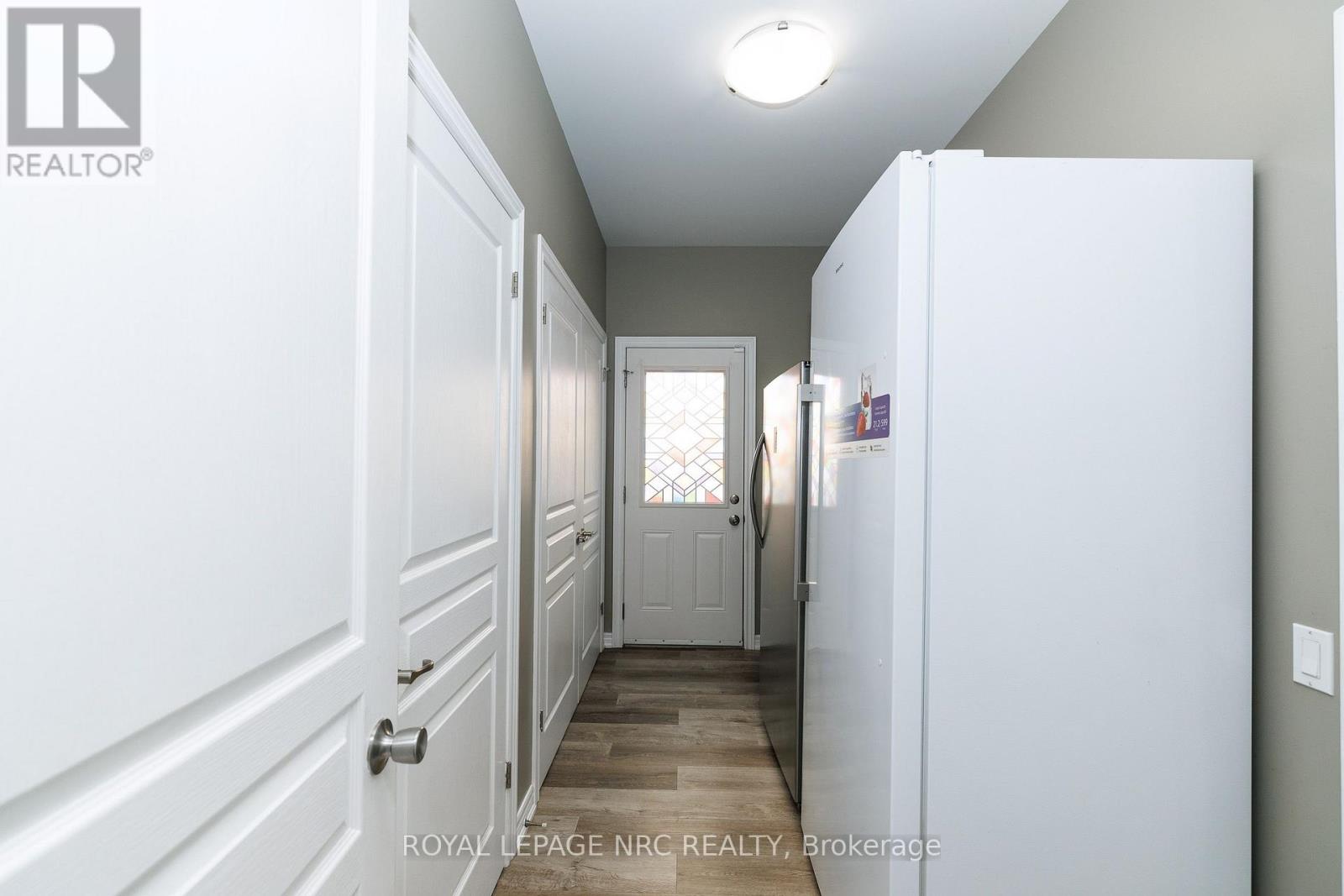 12 Wilfrid Laurier Crescent, St. Catharines, Ontario  L2P 0A4 - Photo 15 - X13564128