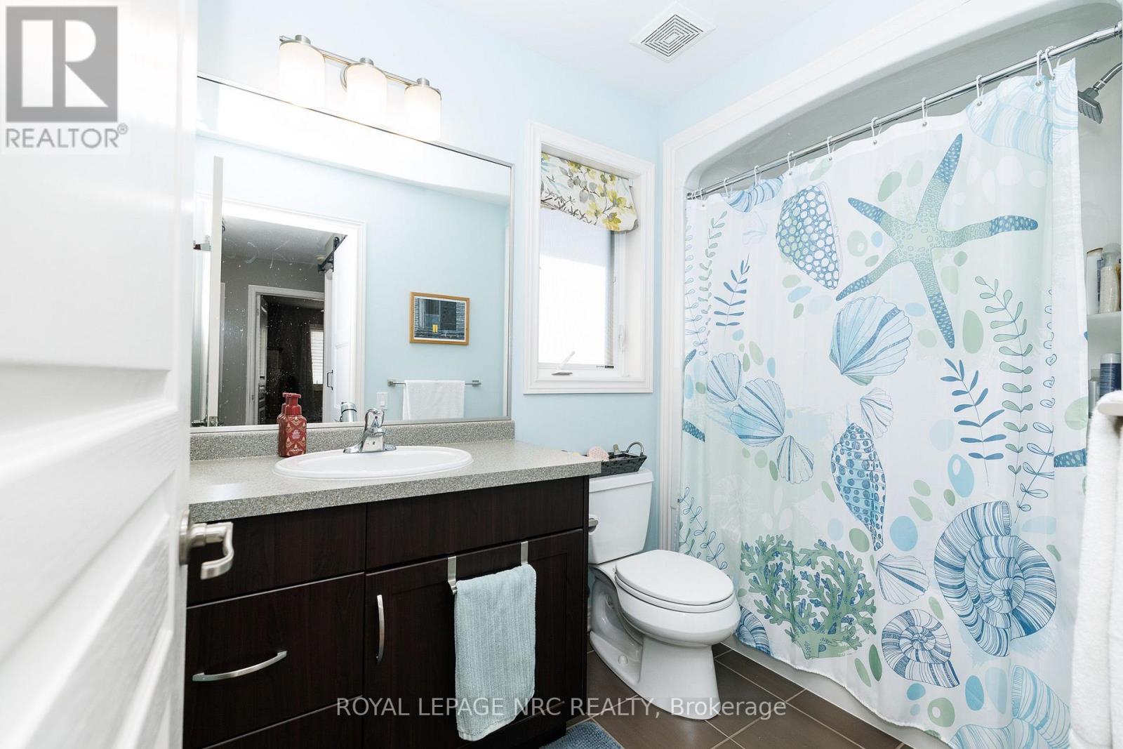 12 Wilfrid Laurier Crescent, St. Catharines, Ontario  L2P 0A4 - Photo 17 - X13564128