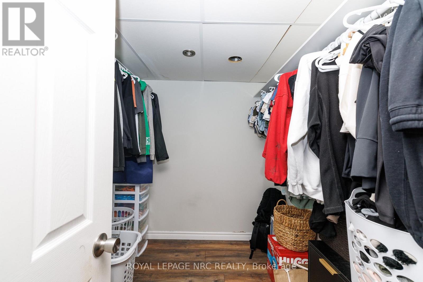 12 Wilfrid Laurier Crescent, St. Catharines, Ontario  L2P 0A4 - Photo 35 - X13564128