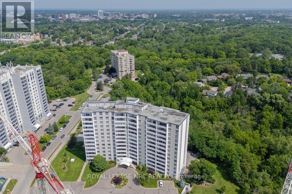 1301 - 15 Towering Heights Boulevard, St. Catharines, Ontario  L2T 3G7 - Photo 33 - X13564480