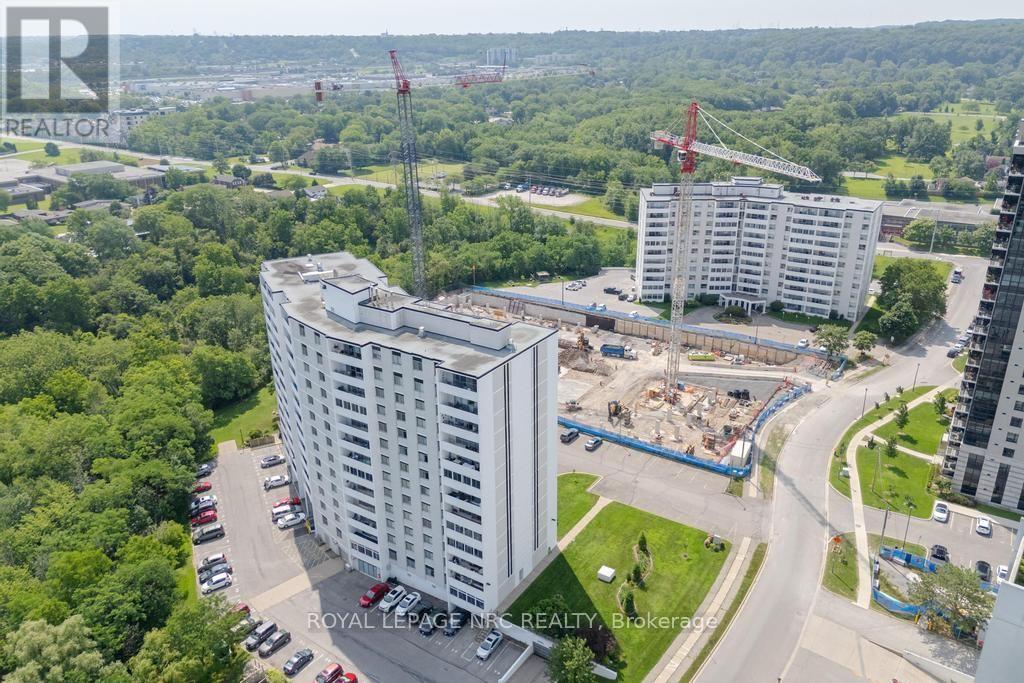 1301 - 15 Towering Heights Boulevard, St. Catharines, Ontario  L2T 3G7 - Photo 39 - X13564480