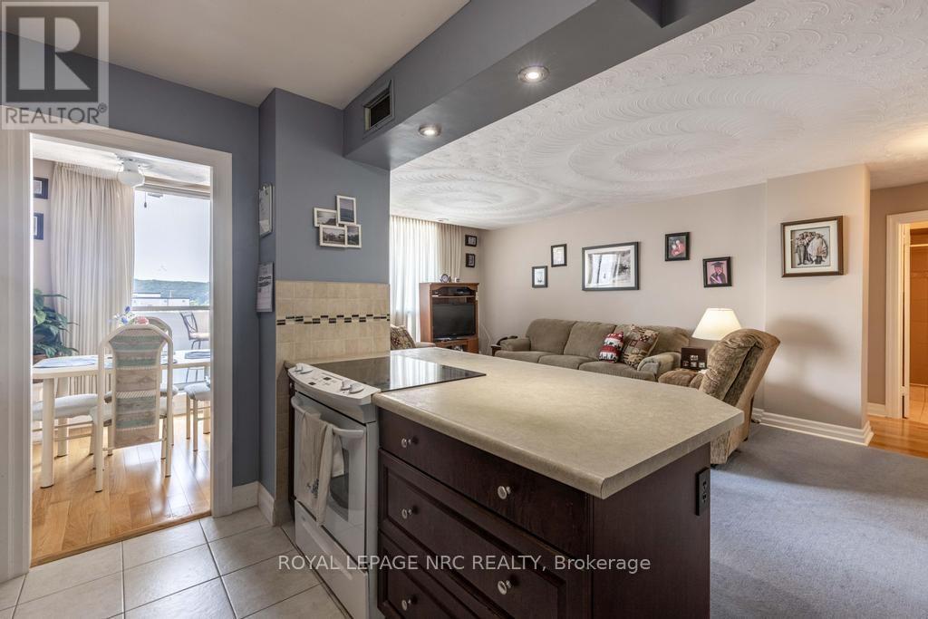 1301 - 15 Towering Heights Boulevard, St. Catharines, Ontario  L2T 3G7 - Photo 8 - X13564480