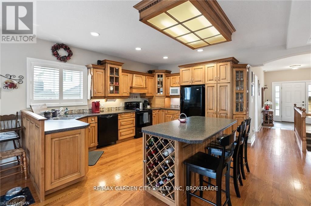 100 Thorold Road E, Welland, Ontario  L3C 7A6 - Photo 10 - X13565098