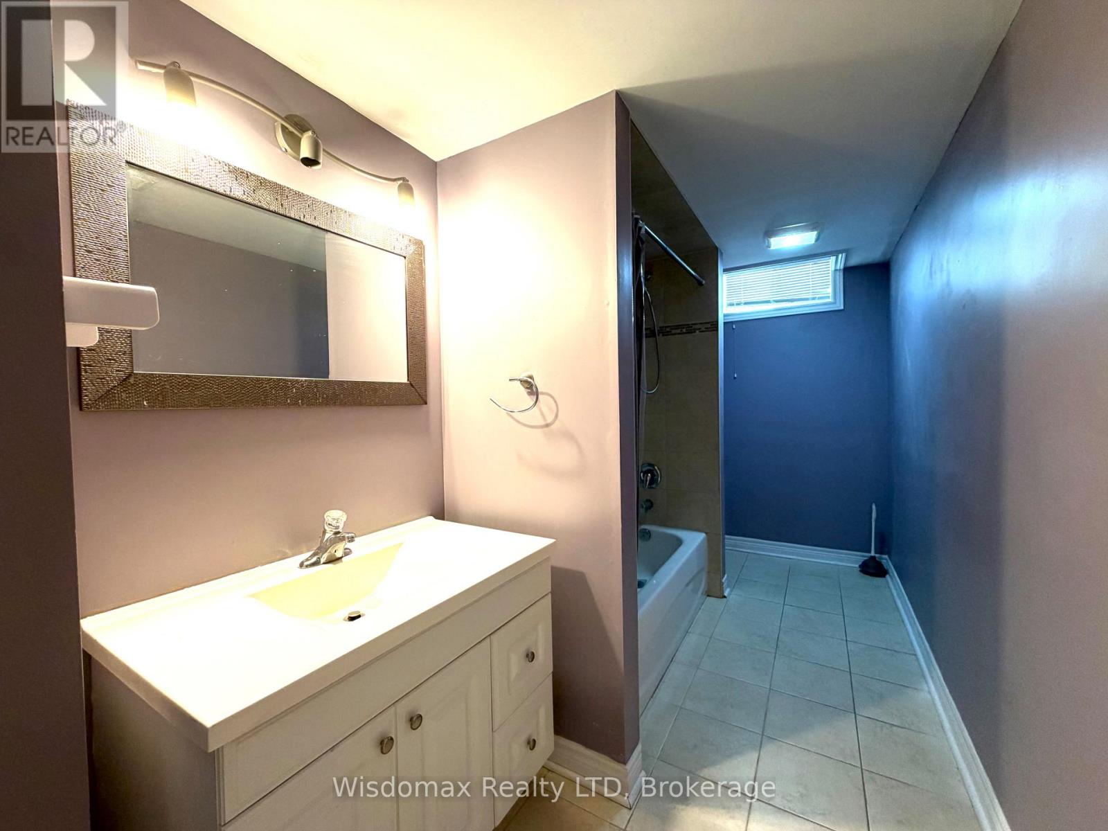 1 Crysler Crescent, Thorold, Ontario  L2V 5V2 - Photo 29 - X13565100