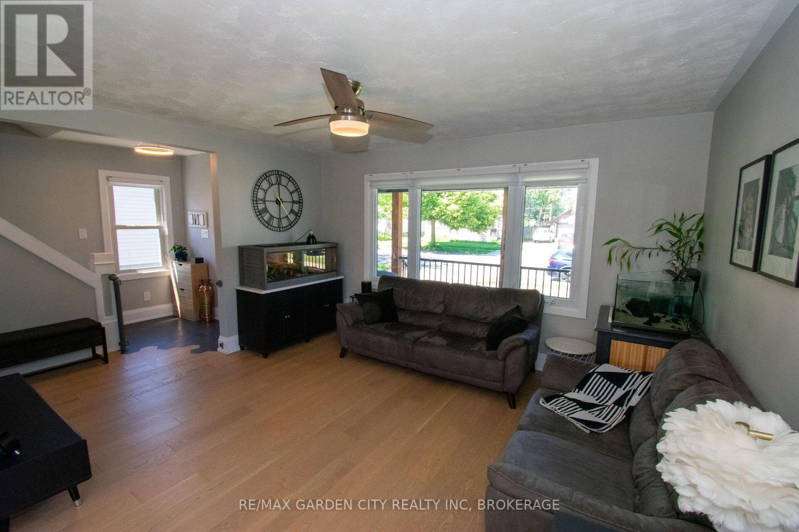 256 Scholfield Avenue S, Welland, Ontario  L3B 1N7 - Photo 11 - X13565116