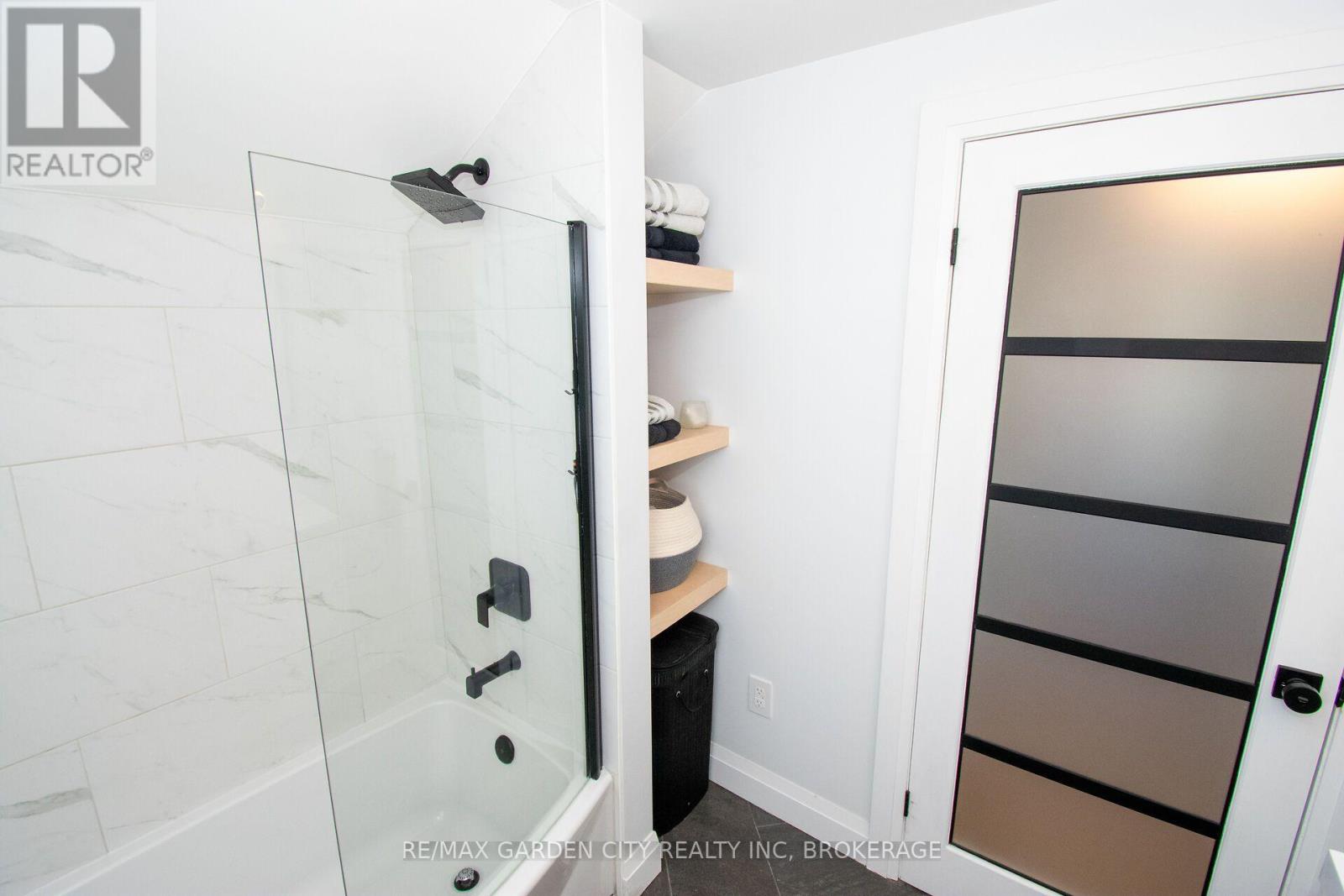 256 Scholfield Avenue S, Welland, Ontario  L3B 1N7 - Photo 27 - X13565116