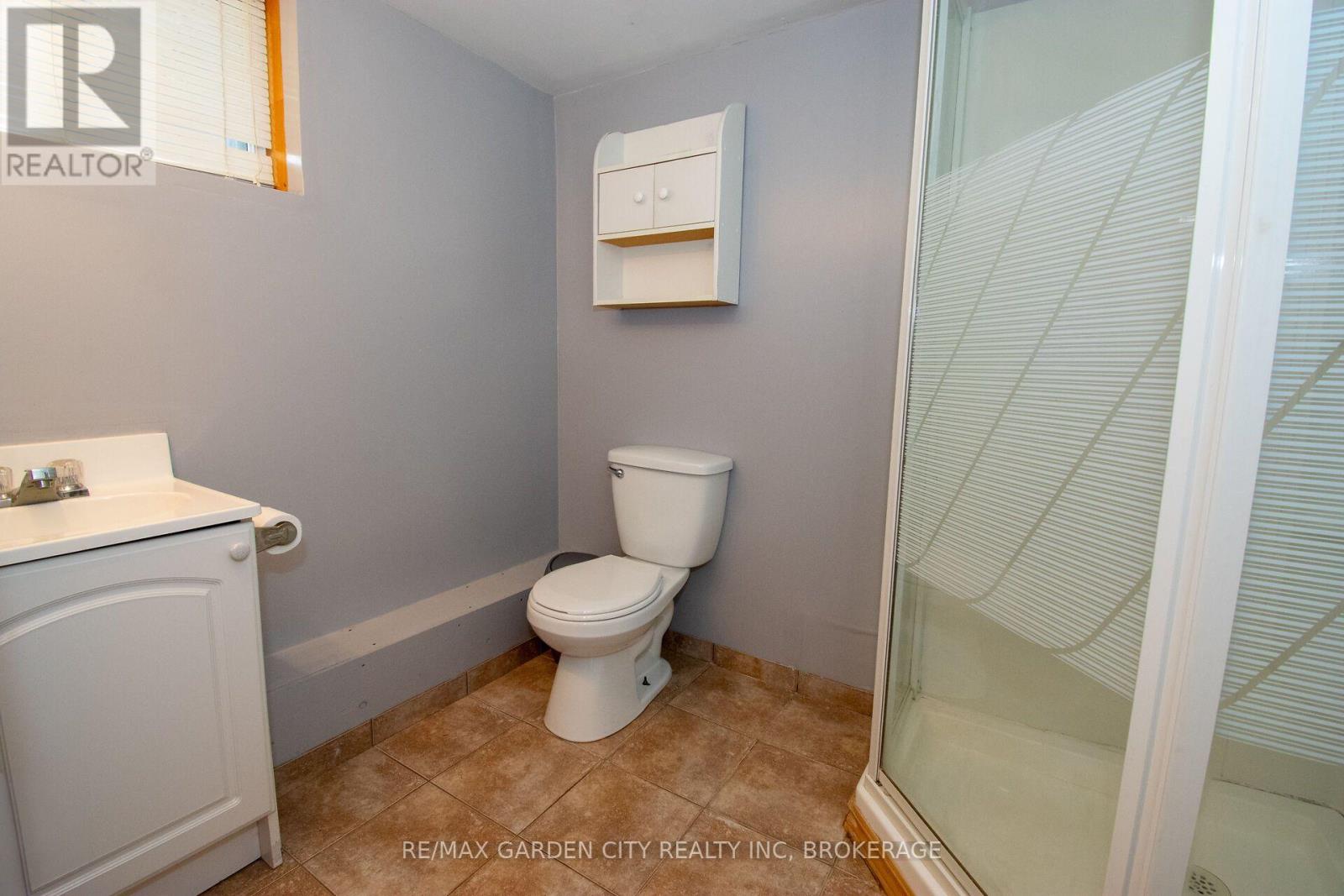256 Scholfield Avenue S, Welland, Ontario  L3B 1N7 - Photo 30 - X13565116