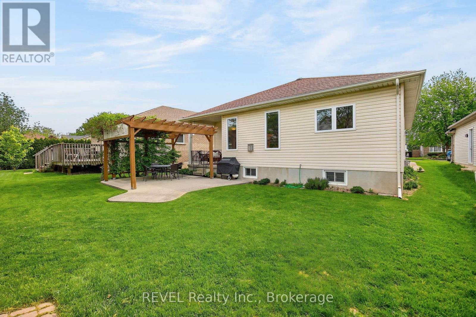30 Bianca Drive, Niagara-On-The-Lake, Ontario  L0S 1T0 - Photo 33 - X13565196