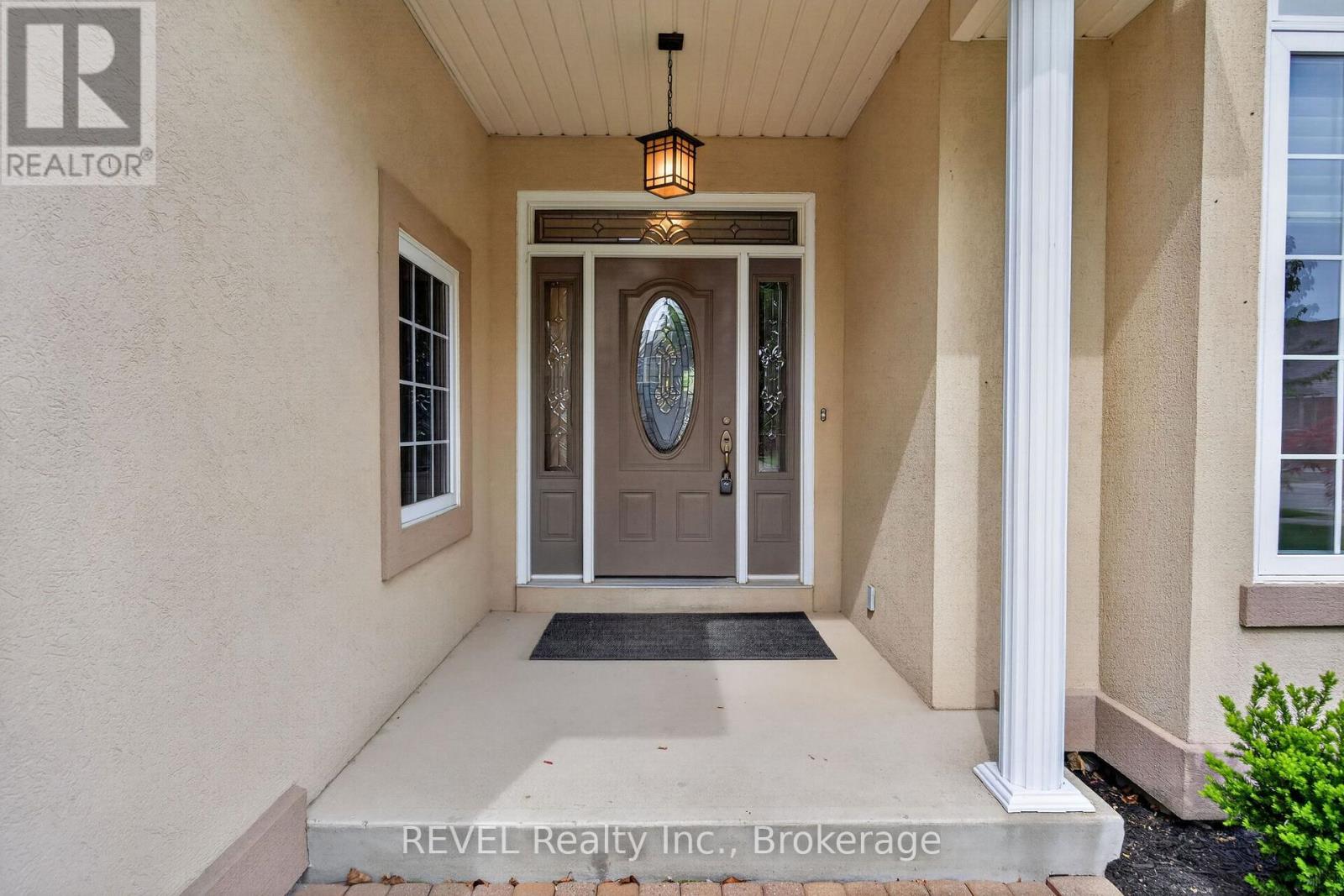 30 Bianca Drive, Niagara-On-The-Lake, Ontario  L0S 1T0 - Photo 8 - X13565196