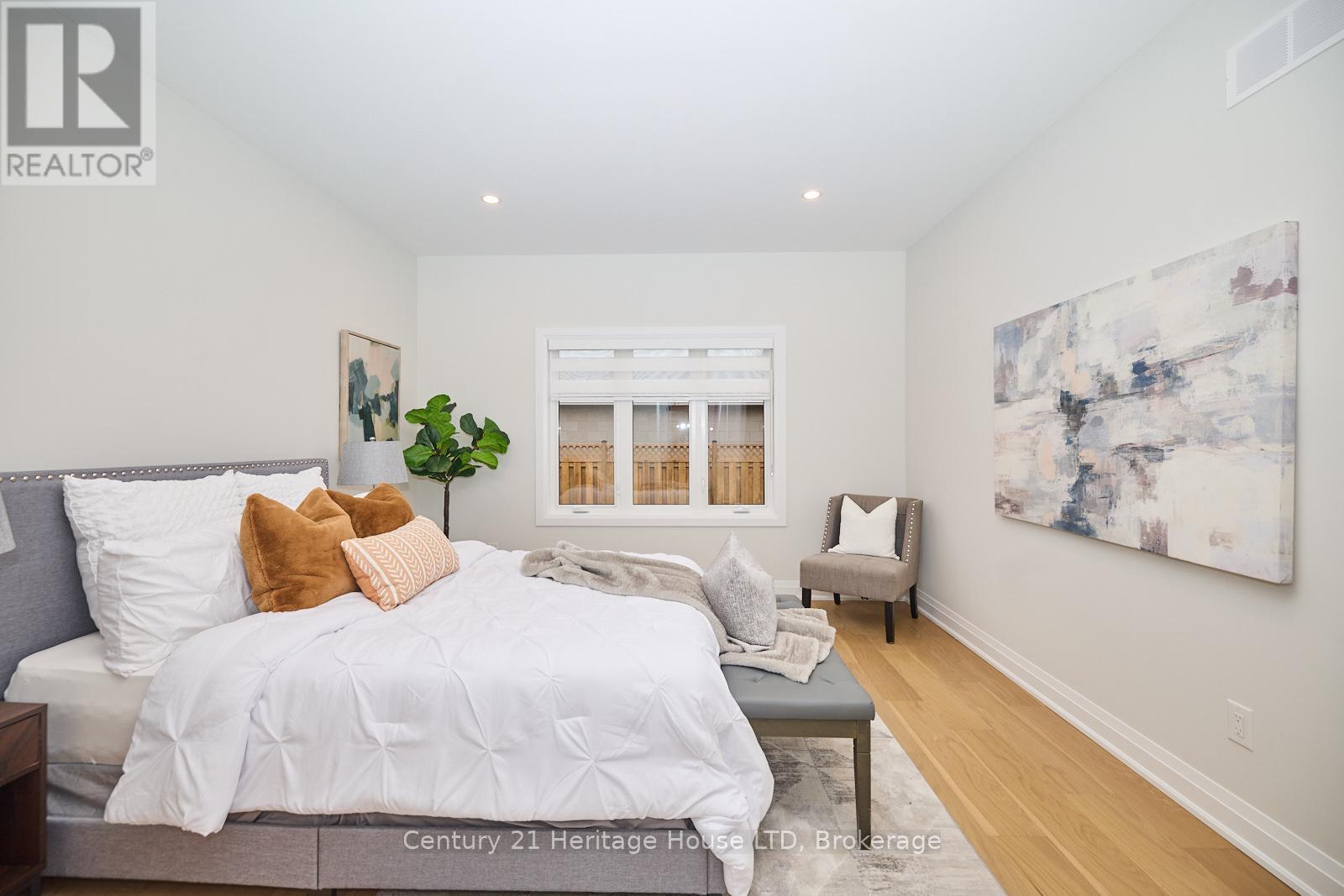 4 Meteor Street, St. Catharines, Ontario  L2S 2T1 - Photo 16 - X13565508