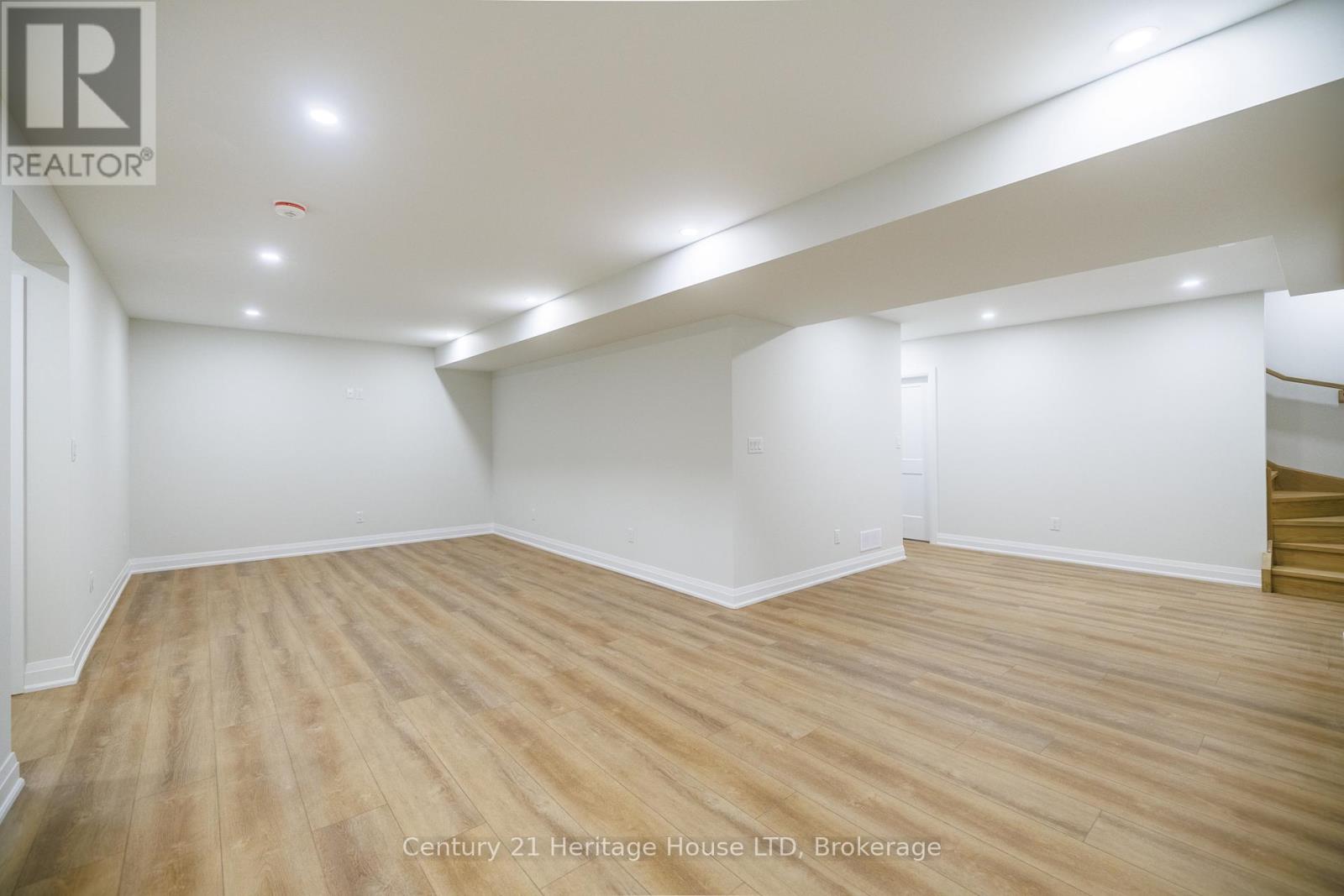 4 Meteor Street, St. Catharines, Ontario  L2S 2T1 - Photo 36 - X13565508