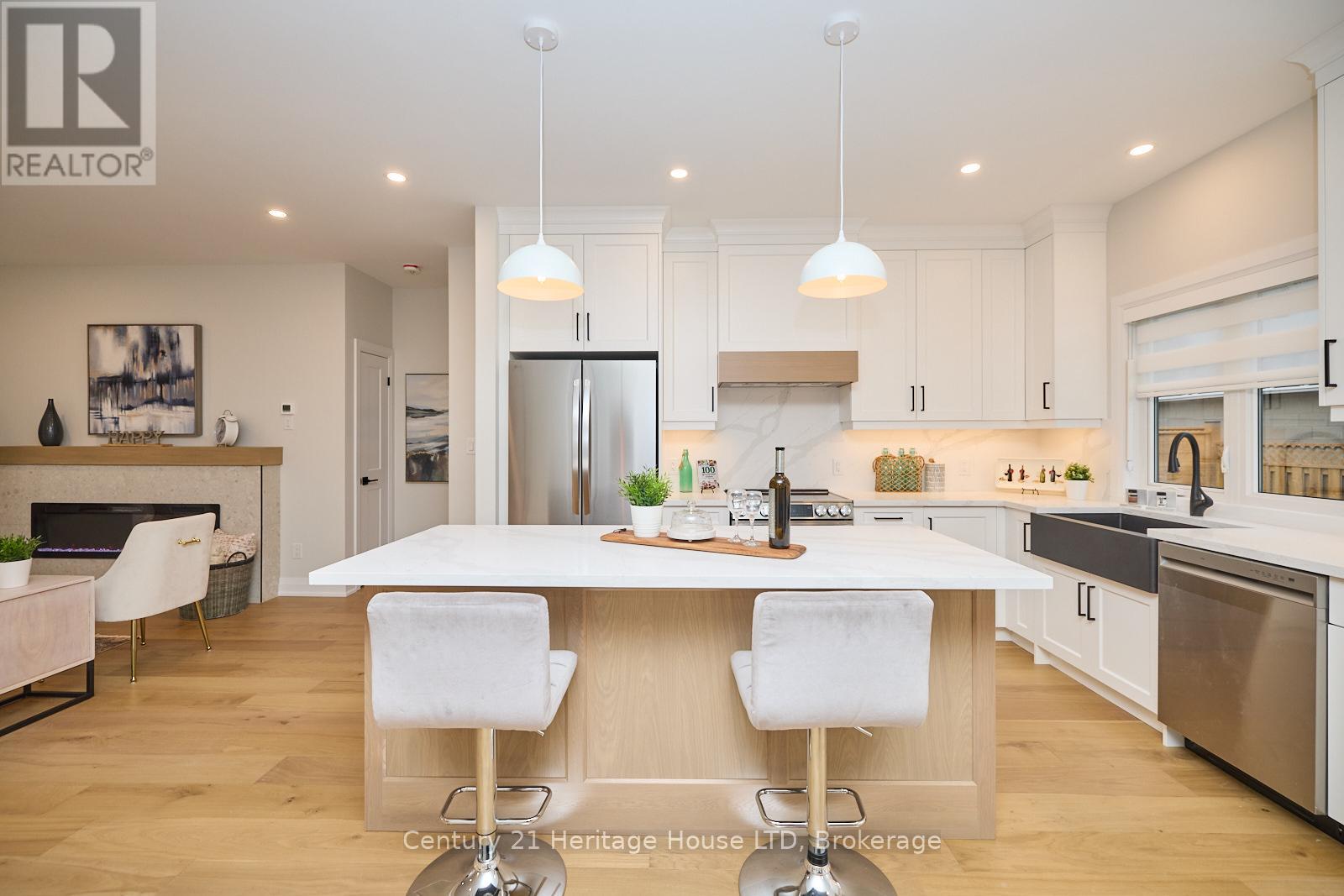 4 Meteor Street, St. Catharines, Ontario  L2S 2T1 - Photo 8 - X13565508