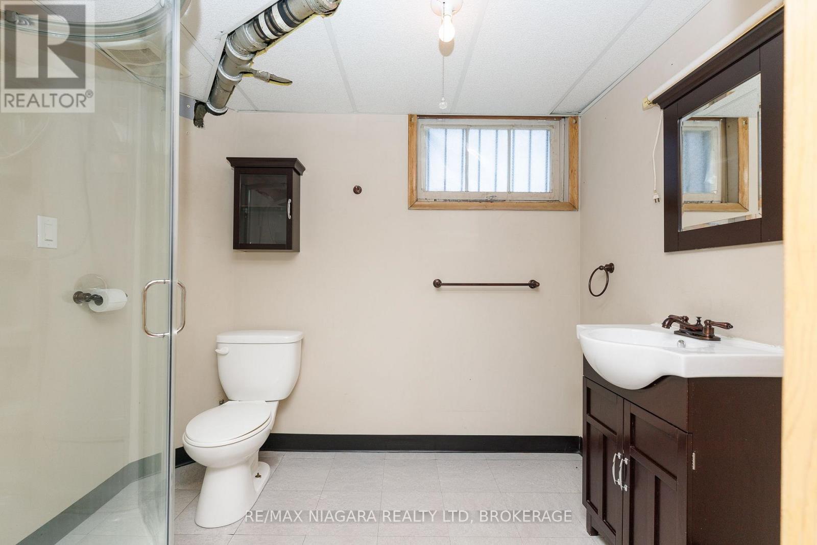 84 Second Street, Welland, Ontario  L3B 4T6 - Photo 32 - X13565516