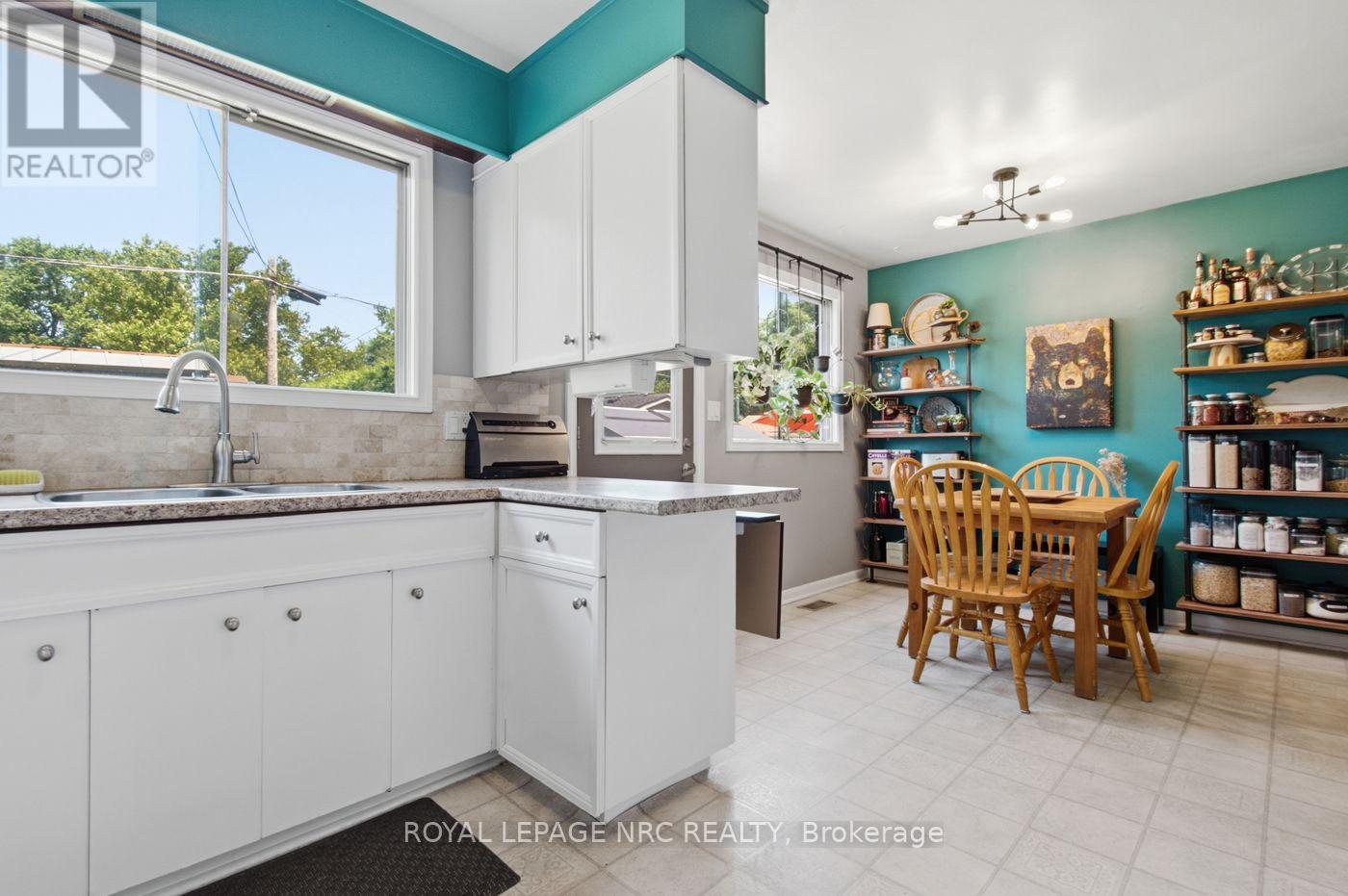 71 Wildwood Road, St. Catharines, Ontario  L2M 1E1 - Photo 12 - X13565648