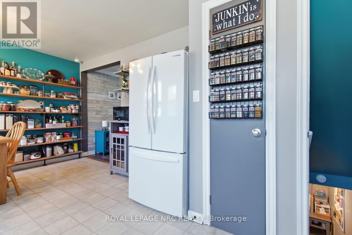 71 Wildwood Road, St. Catharines, Ontario  L2M 1E1 - Photo 13 - X13565648