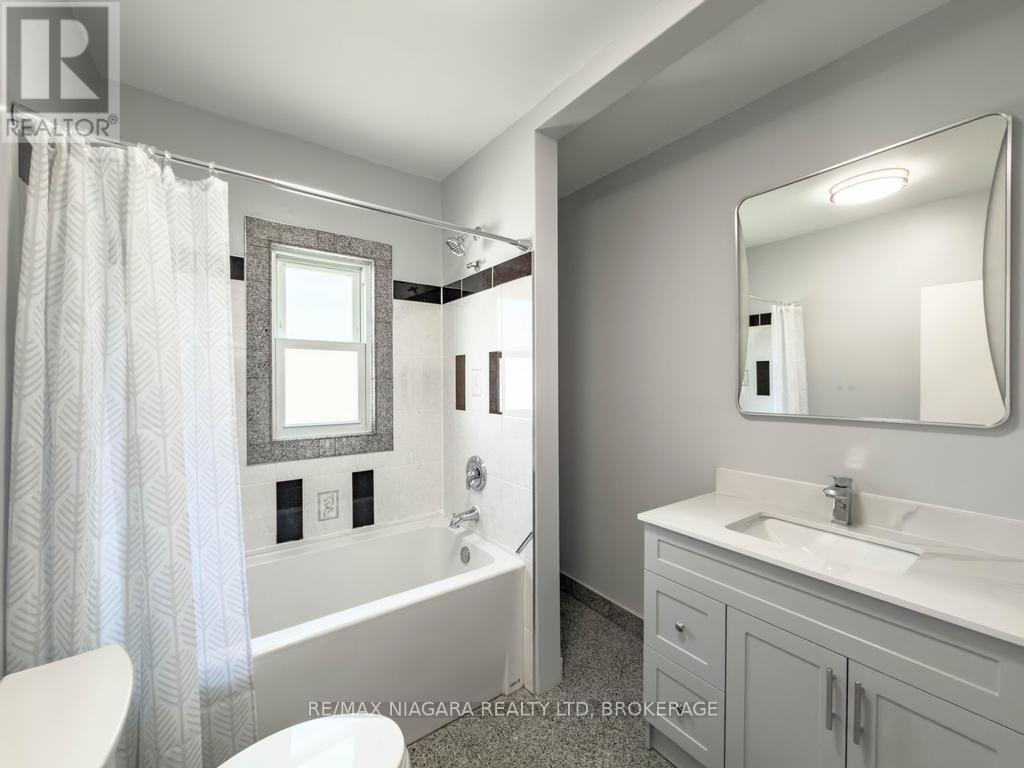 5576 Desson Avenue, Niagara Falls, Ontario  L2G 3T1 - Photo 11 - X13566314