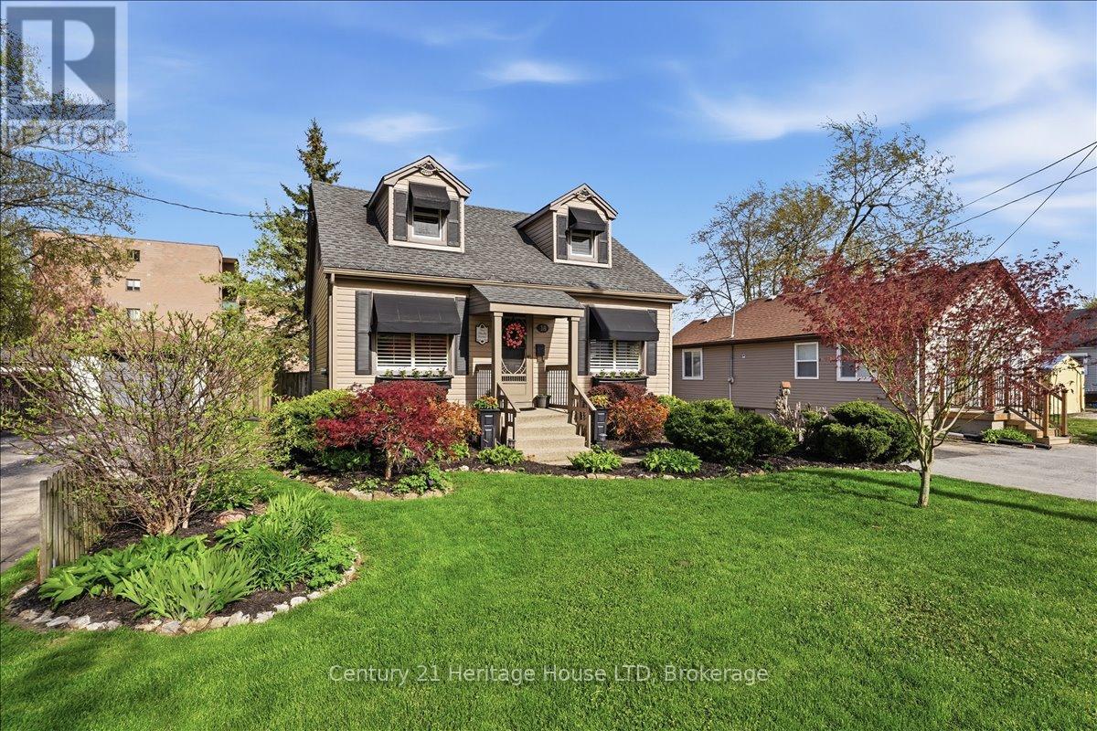 18 Northhaven Road, Welland, Ontario  L3C 1X1 - Photo 3 - X13566474